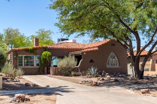 2116 E 8th St, Tucson, AZ, 85719-5617 | Card Image