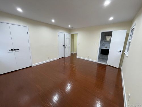 57-18 Hewlett Street, New York, NY, 11362 | Card Image