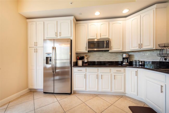 APT-272 - 16135 Emerald Estates Dr, Condo with 3 bedrooms, 3 bathrooms and null parking in Weston FL | Image 14