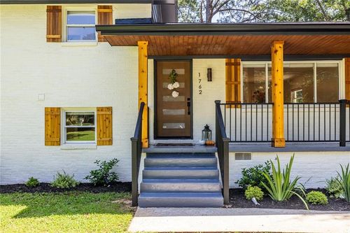 1762 Gretna Green Way, Decatur, GA, 30035-1366 | Card Image
