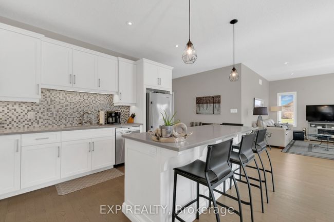 800 Baker Ave S, House attached with 3 bedrooms, 3 bathrooms and 2 parking in Listowel ON | Image 15