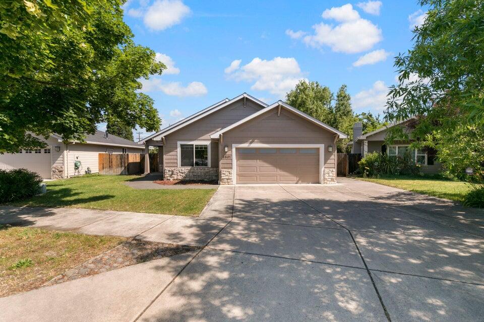 Waters Edge Way, Medford, OR 97504