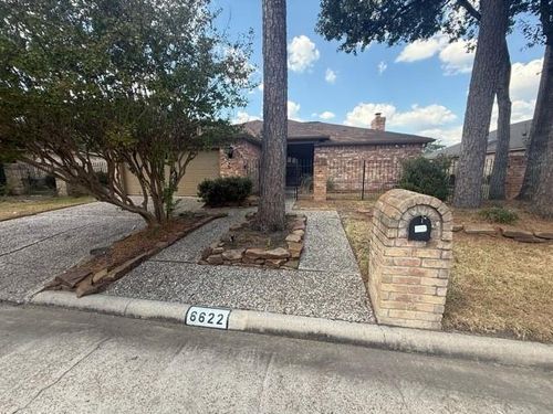 6622 Preston Trail Dr, Houston, TX, 77069-1739 | Card Image
