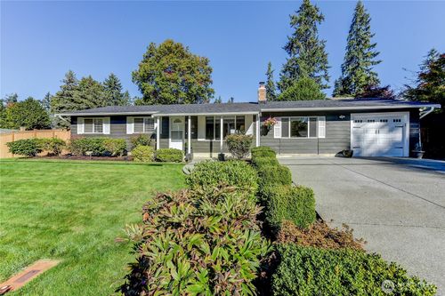 525 218th St Sw, Bothell, WA, 98021-8109 | Card Image