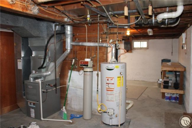 5 E 2 Nd Ave N, House other with 3 bedrooms, 2 bathrooms and null parking in Columbus MT | Image 24