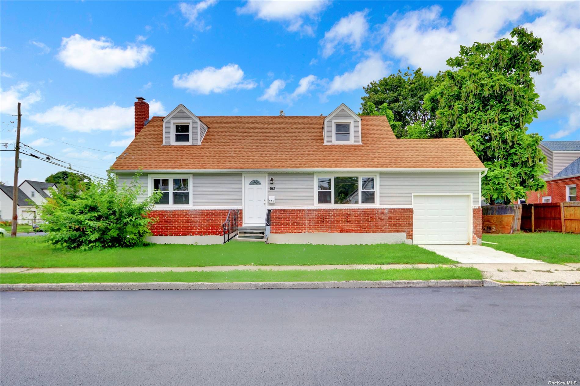 Argyle Ave, Uniondale, NY 11553