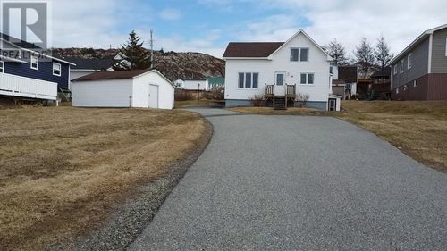 69 Main St, Twillingate, NL, A0G4M0 | Card Image