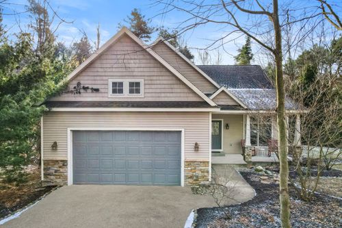 6834 Sherwood Trl, Fennville, MI, 49408-9798 | Card Image
