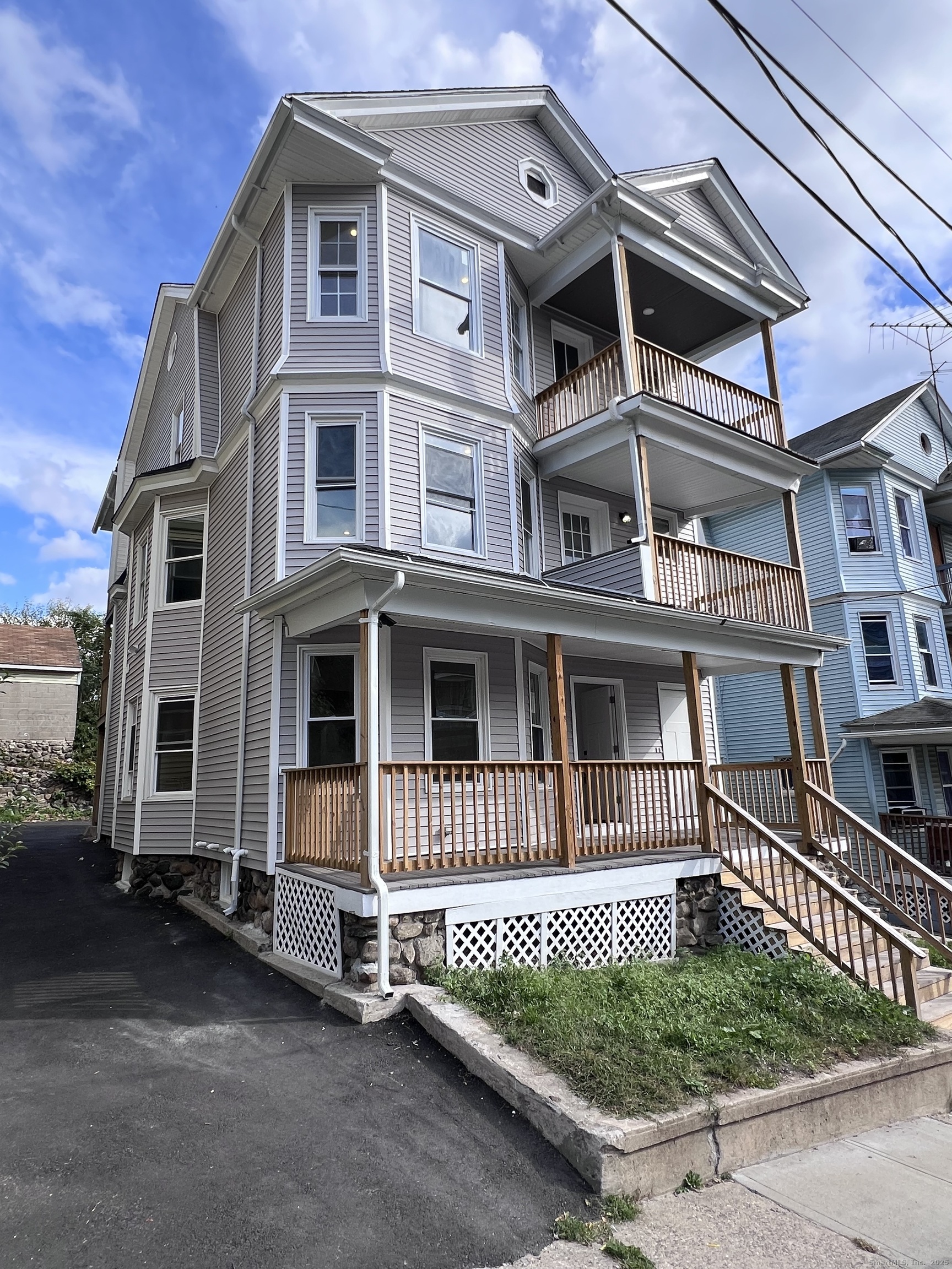 Residential Lease in Waterbury 3