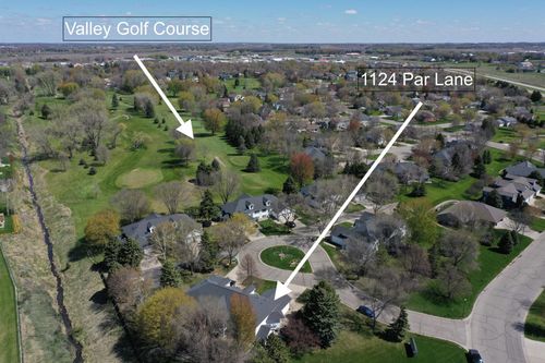 1124 Par Ln, Willmar, MN, 56201-4891 | Card Image