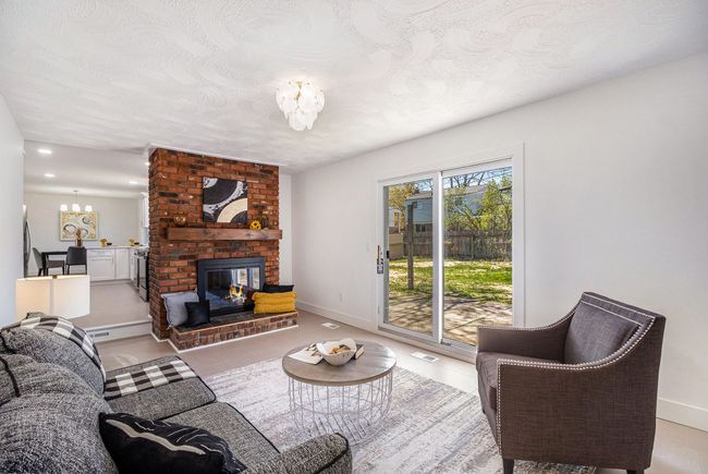 Family room with fireplace | Image 10