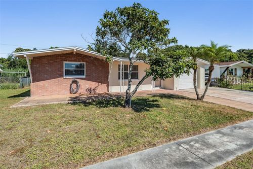 5301 Dawn Ln, HOLIDAY, FL, 34690-4114 | Card Image