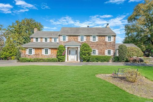 325 Great River Rd, Great River, NY, 11739-3010 | Card Image