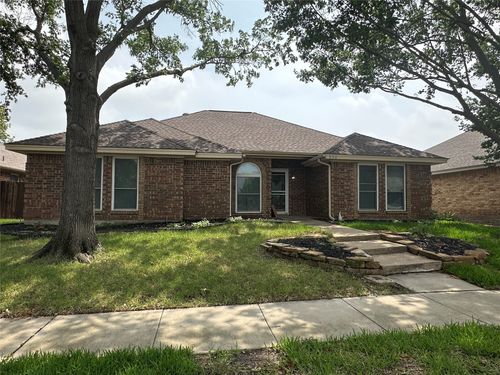 990 Camden Dr, Lewisville, TX, 75067-7429 | Card Image