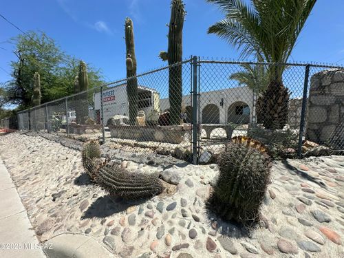 645 W Mabel Street, Tucson, AZ, 85705 | Card Image