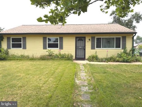 22 Scammell Dr, BROWNS MILLS, NJ, 08015-3724 | Card Image
