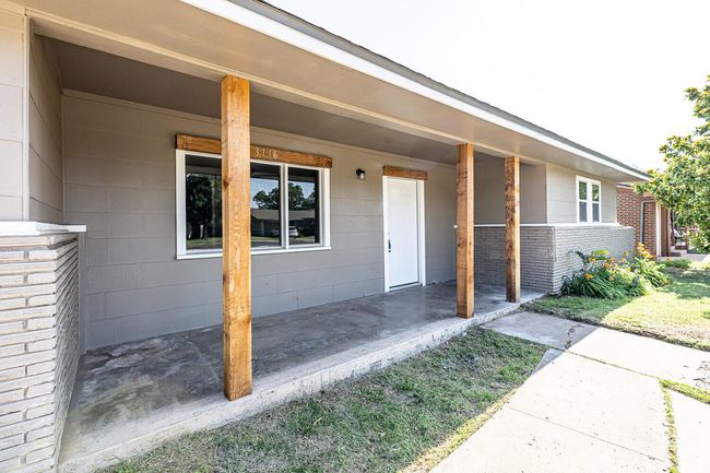 3716 38 Th St, House other with 4 bedrooms, 2 bathrooms and null parking in Lubbock TX | Image 9