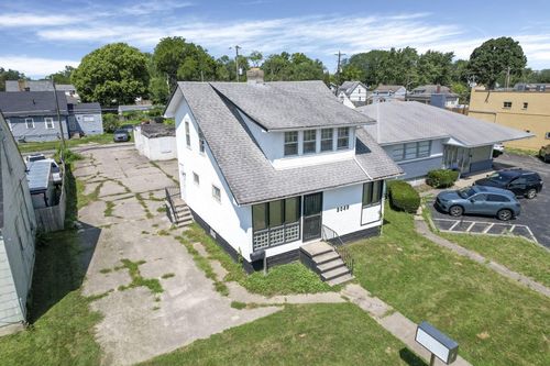 3049 Cleveland Ave, Columbus, OH, 43224-3602 | Card Image