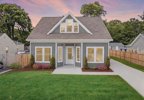 430 Green Acres Dr, Franklin, TN, 37064-3712 | Card Image