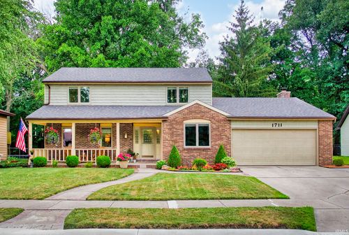 1711 Lofton Way, Fort Wayne, IN, 46815-7623 | Card Image
