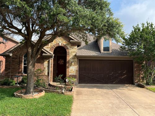 1826 Long Bow Trl, Euless, TX, 76040-5726 | Card Image