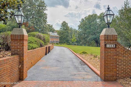 1053 Old Plantation Rd, North Augusta, SC, 29841-6077 | Card Image