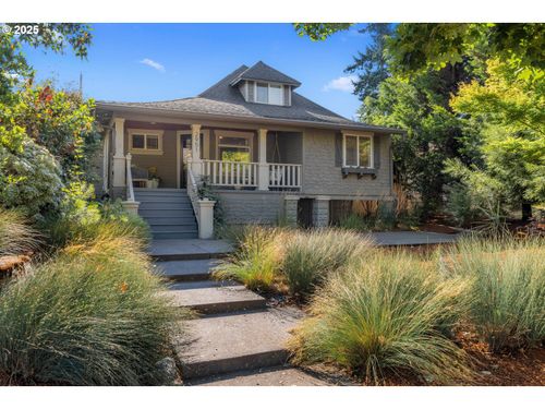 2951 N Willamette Blvd, Portland, OR, 97217-4048 | Card Image