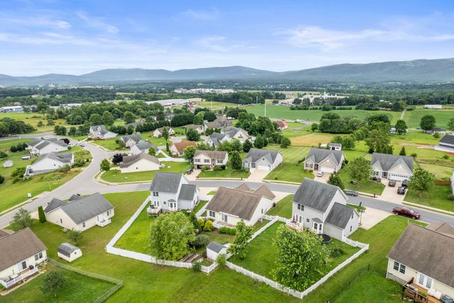 21 Upland Ct, House other with 3 bedrooms, 2 bathrooms and null parking in STUARTS DRAFT VA | Image 40