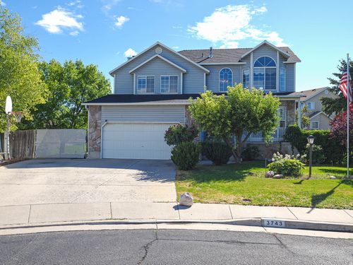 3743 S Pear Apple Cir, Salt Lake City, UT, 84119-6199 | Card Image