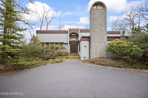18 Framingham Rd, Ocean, NJ, 07712-2510 | Card Image