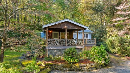 477 Lance Rd, Cashiers, NC, 28717-8614 | Card Image