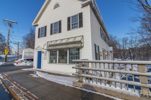 1 Elm St, Milford, NH, 03055-4877 | Card Image