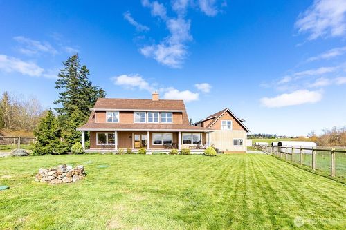 1013 Mallard Ln, Camano Island, WA, 98282-8767 | Card Image