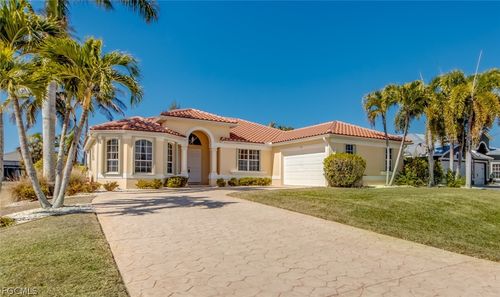 1132 Sw 18th Ave, Cape Coral, FL, 33991-2305 | Card Image