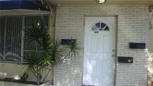 2-1201 S 19th Ave, Hollywood, FL, 33020-6007 | Card Image