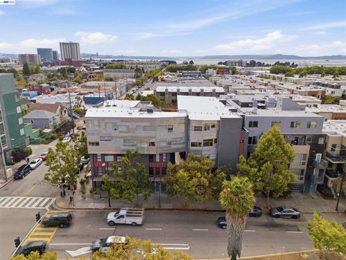407-6501 San Pablo Ave, Oakland, CA, 94608-1380 | Card Image