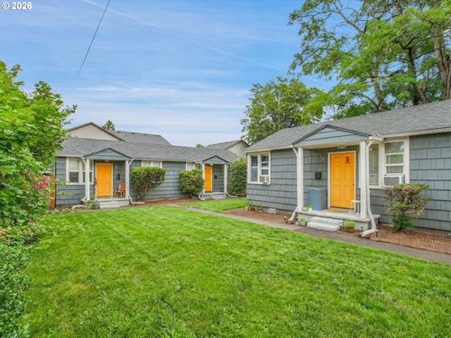 5821 Se Knapp St, Portland, OR, 97206-7508 | Card Image