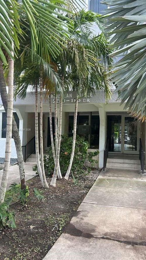 407-250 180th Dr, Sunny Isles Beach, FL, 33160-2796 | Card Image