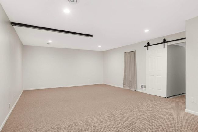3424 Eagan Oaks Ct, Townhouse with 3 bedrooms, 2 bathrooms and null parking in Eagan MN | Image 22