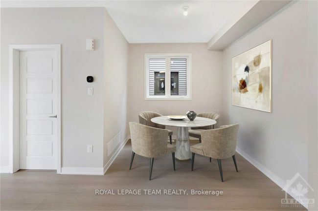 211 Verulam Street, House attached with 2 bedrooms, 2 bathrooms and 1 parking in Barrhaven ON | Image 9