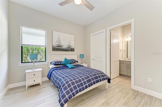 7113 Gradford Ct, House other with 3 bedrooms, 4 bathrooms and null parking in Lakewood Ranch FL | Image 42