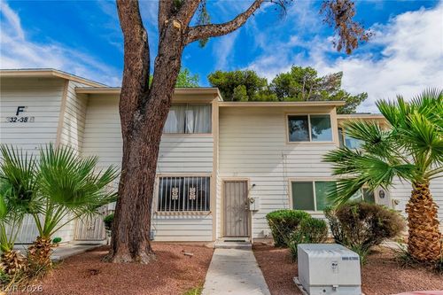 37-4770 Topaz St, Las Vegas, NV, 89121-5513 | Card Image