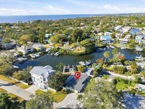 302 Georgia Ave, Crystal Beach, FL, 34681 | Card Image