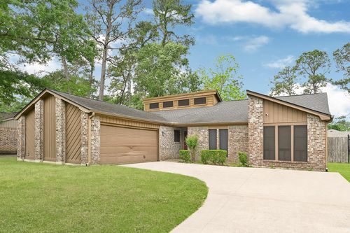 2903 Woodland Grove Dr, Kingwood, TX, 77339-2365 | Card Image