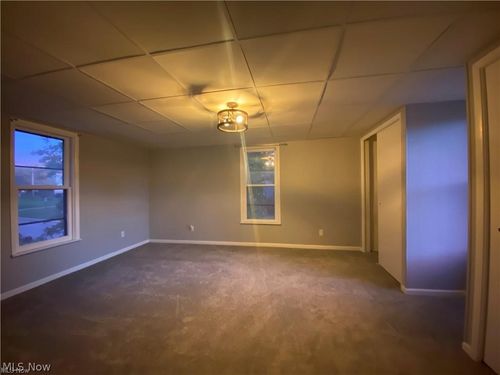 30 S Middle St, Columbiana, OH, 44408-1231 | Card Image