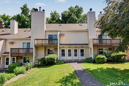 24-7-8 Rose Ln, Danbury, CT, 06811-6724 | Card Image