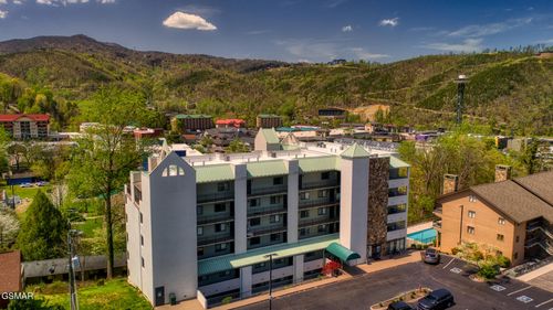 ste-301-354 E Holly Ridge Rd, Gatlinburg, TN, 37738-3441 | Card Image