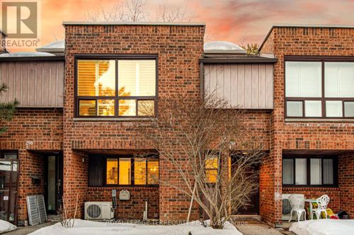 4-298 Torresdale Ave, North York, ON, M2R3N3 | Card Image