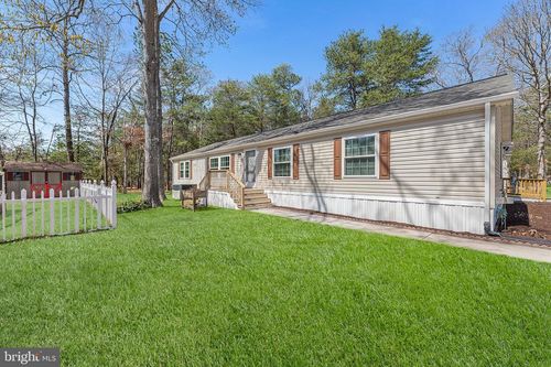 33047 Suburban Blvd, LEWES, DE, 19958-5271 | Card Image