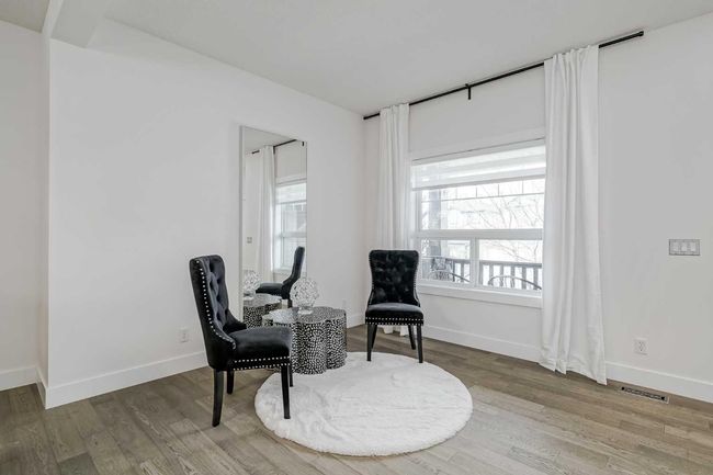 122 Rockywood Cir Nw, House other with 4 bedrooms, 4 bathrooms and 4 parking in Calgary AB | Image 5